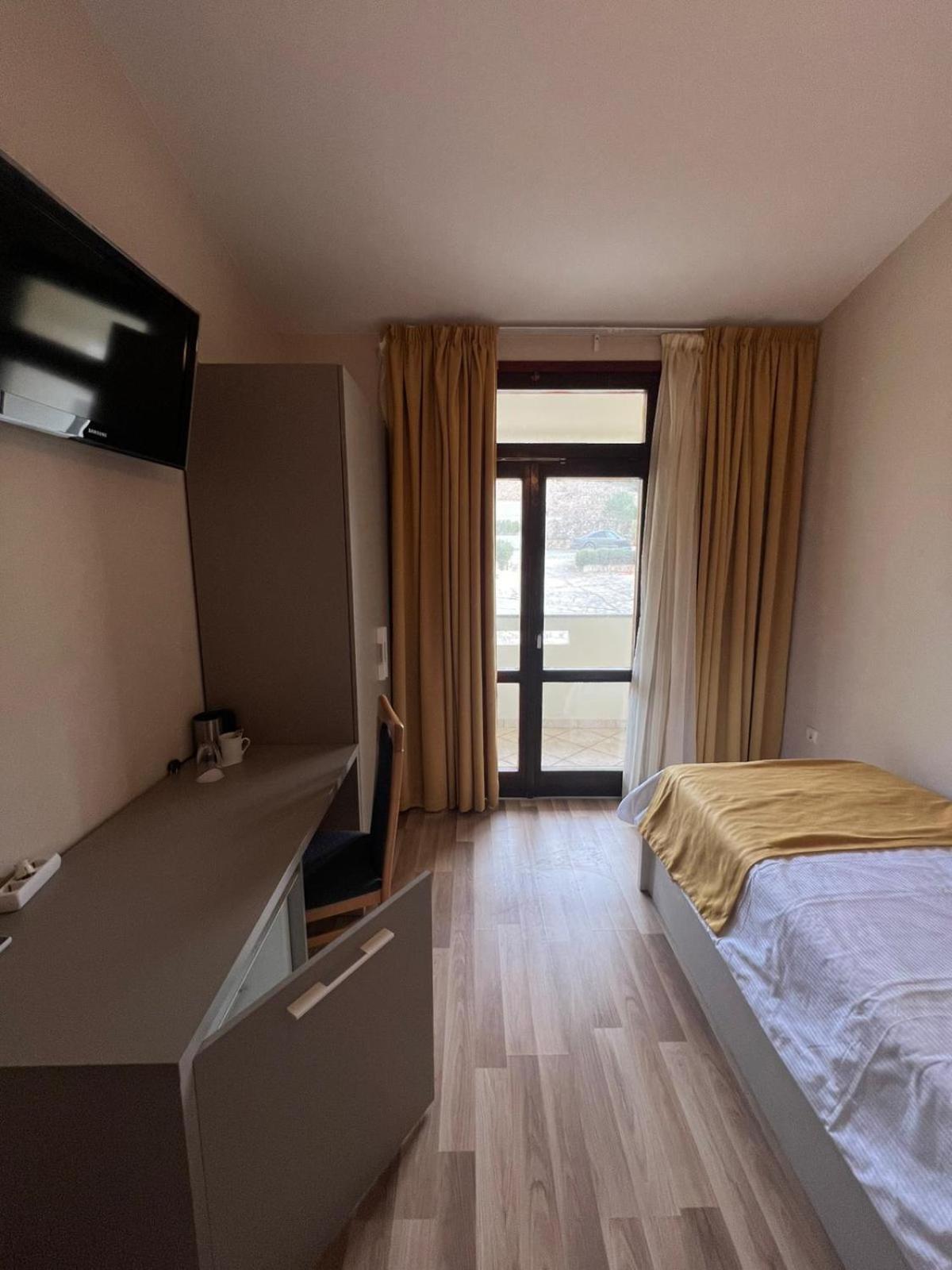 Bellevue Rooms Stara Baška Εξωτερικό φωτογραφία