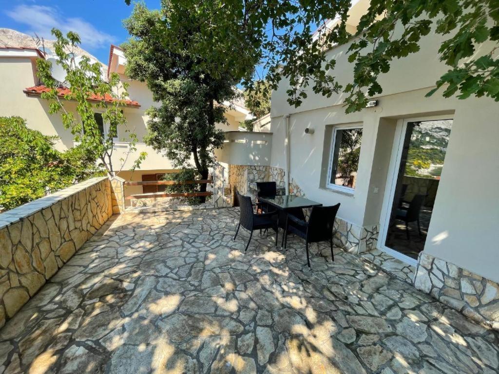 Bellevue Rooms Stara Baška Εξωτερικό φωτογραφία