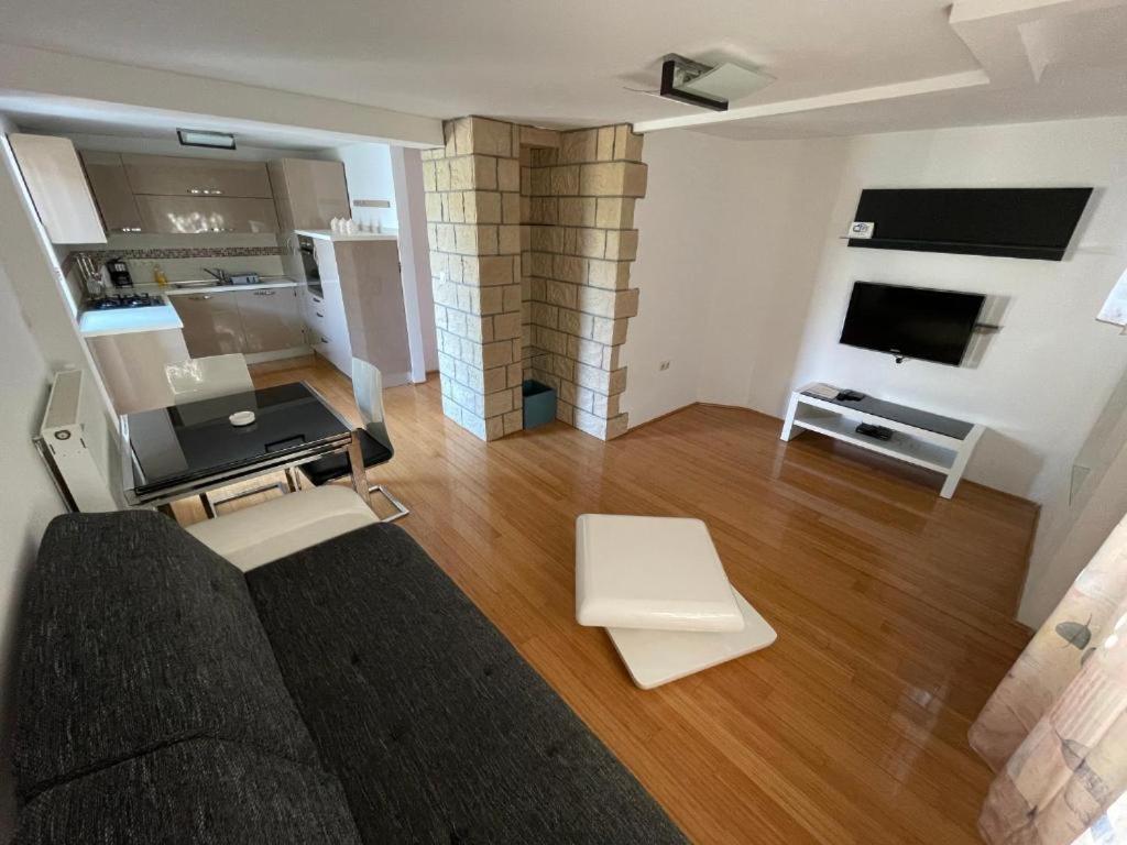 Bellevue Rooms Stara Baška Εξωτερικό φωτογραφία