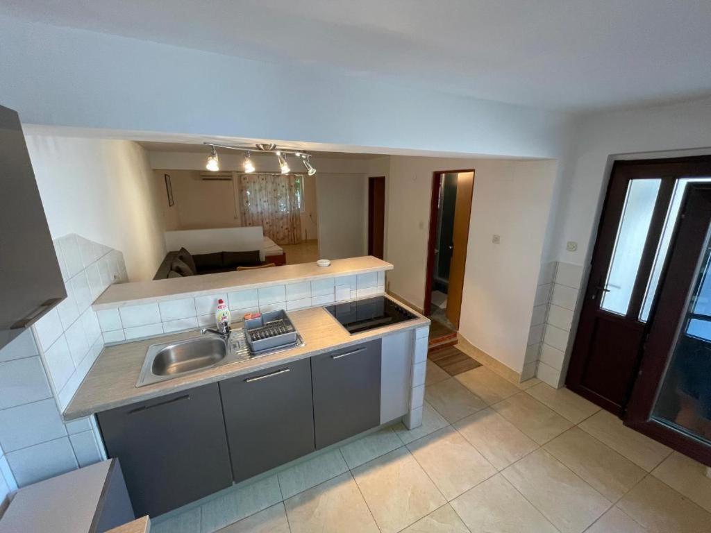 Bellevue Rooms Stara Baška Εξωτερικό φωτογραφία