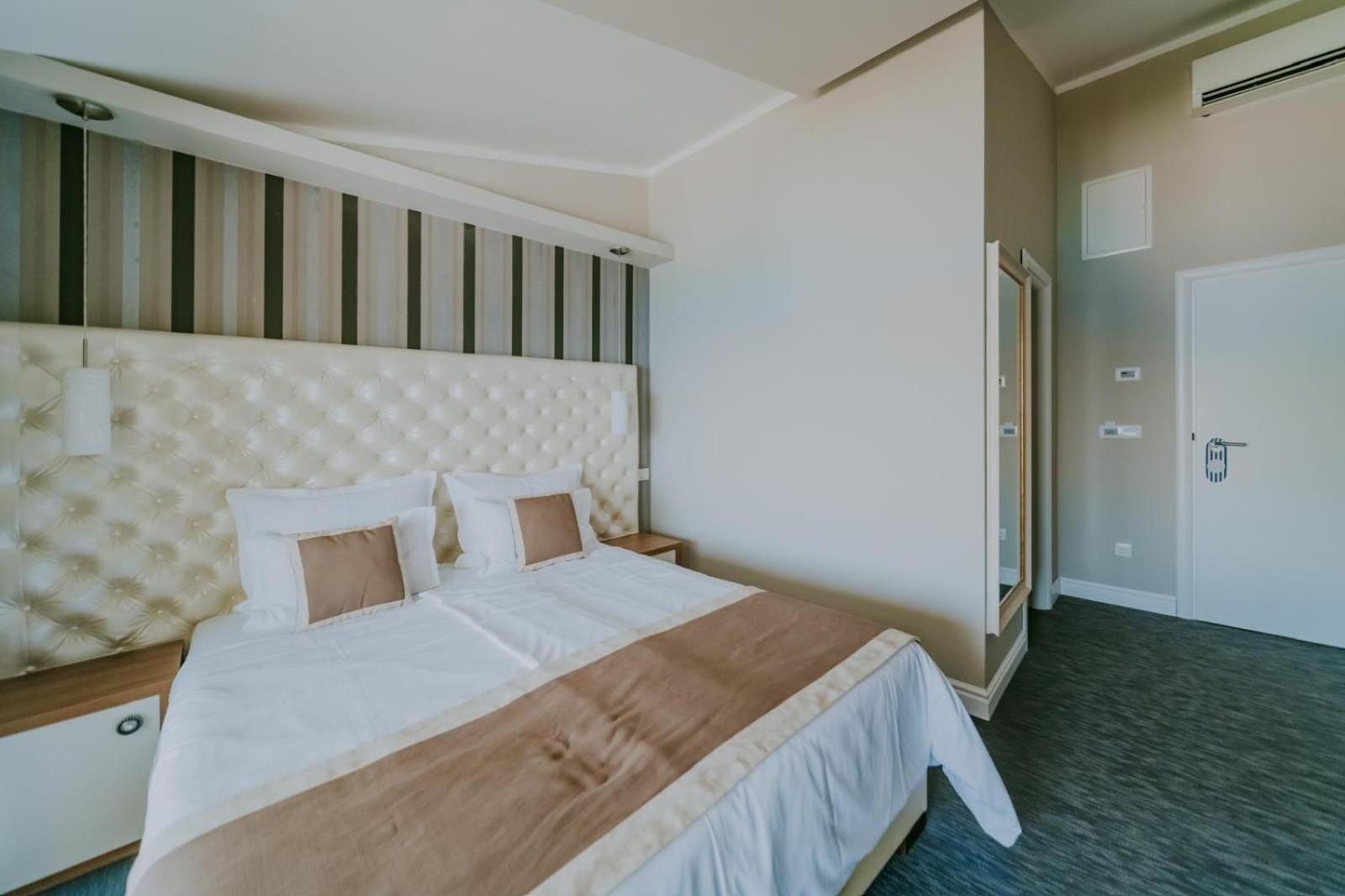 Bellevue Rooms Stara Baška Εξωτερικό φωτογραφία