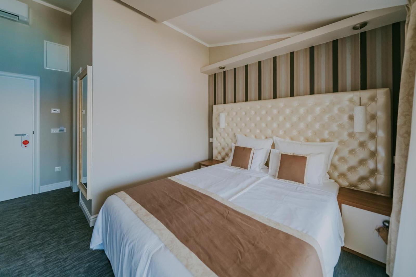Bellevue Rooms Stara Baška Εξωτερικό φωτογραφία