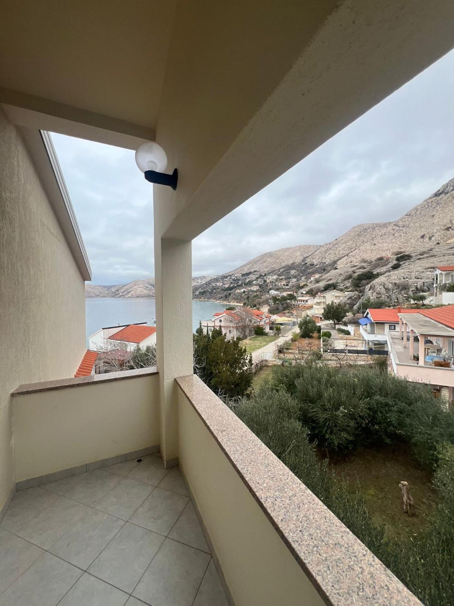Bellevue Rooms Stara Baška Εξωτερικό φωτογραφία